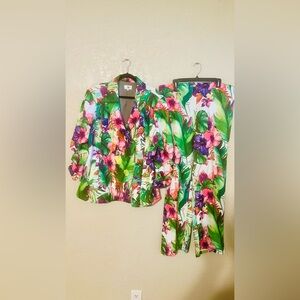 Sassy Jones Gabriella Floral Blazer and Pants Set